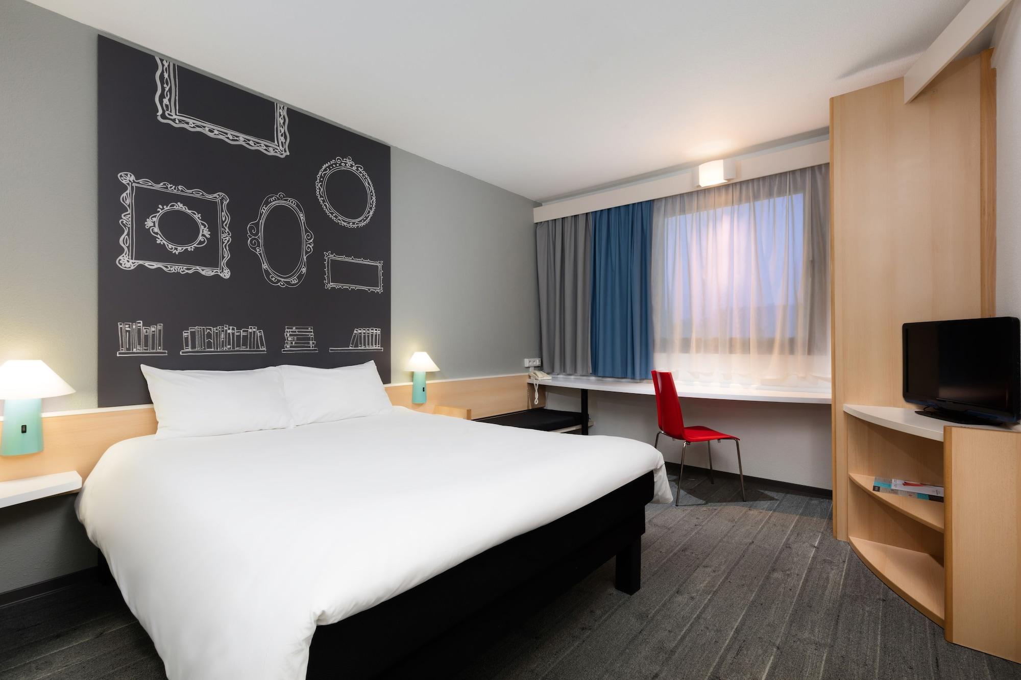 Ibis Szczecin Centrum Exterior photo