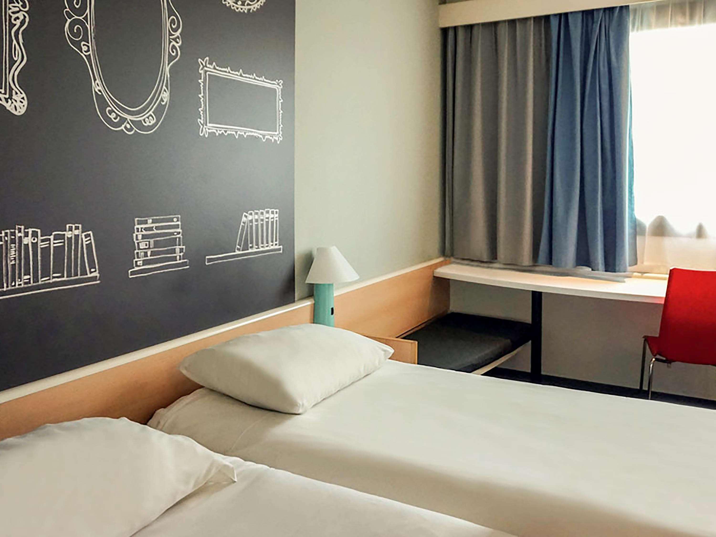 Ibis Szczecin Centrum Exterior photo